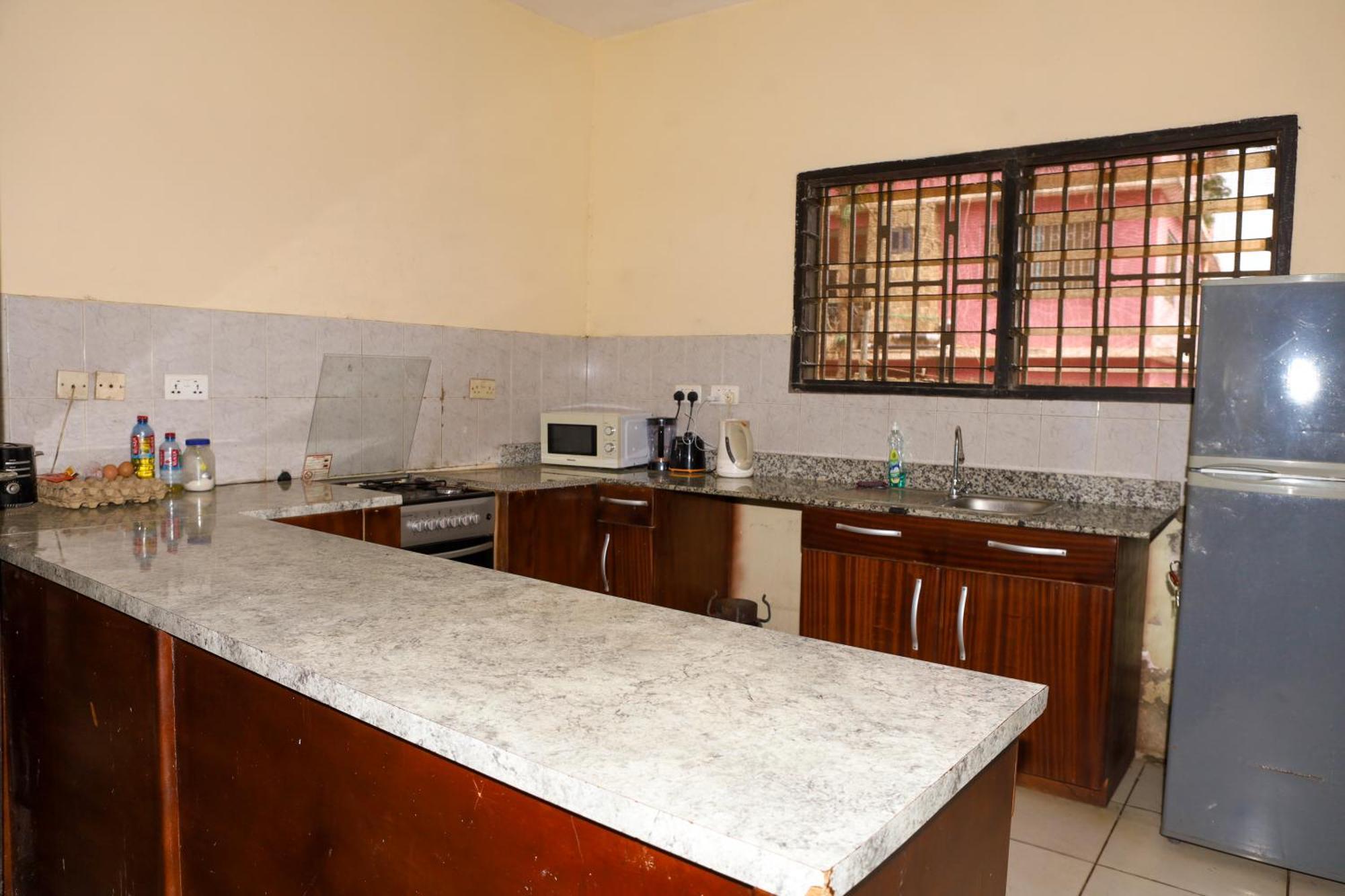 Jenos Hotels Accra Buitenkant foto